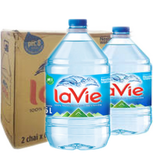 Giá Thùng Nước Suối Lavie